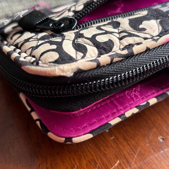 Vera Bradley Turn Lock Wallet Canterbury Magenta Quilted Zip Around Wallet - Picture 11 of 17